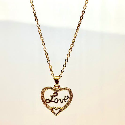 14K Gold-Plated Heart and Crystal Necklace – A Charming Statement of Elegance